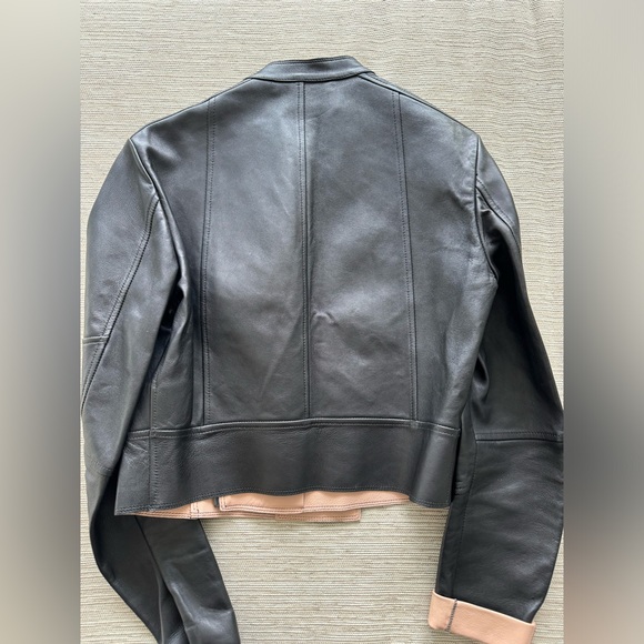 Leather jacket - Picture 3 of 16